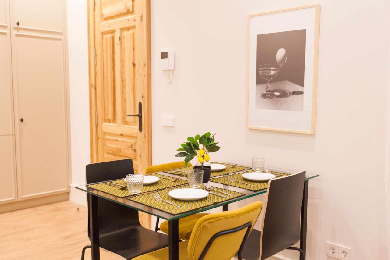 Isg Apartments Cedaceros 12 Sevilla Eksteriør bilde